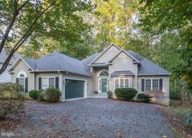 104 CLOVERHILL COURT