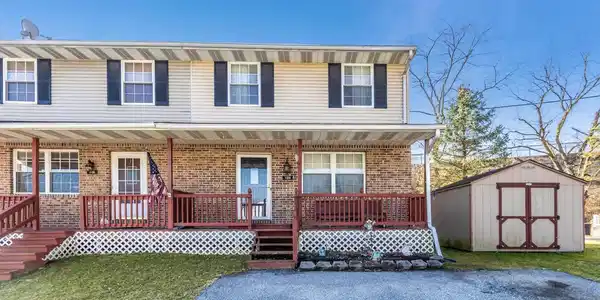104 RATEM DRIVE