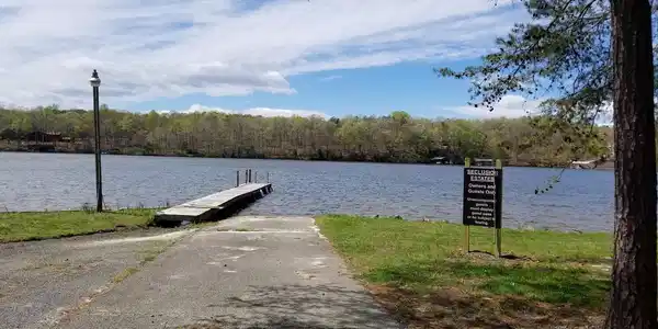 PLEASANTS DR