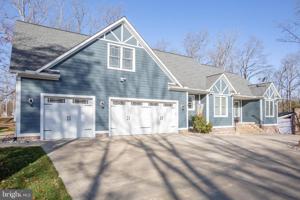 208 LIMESTONE LANE