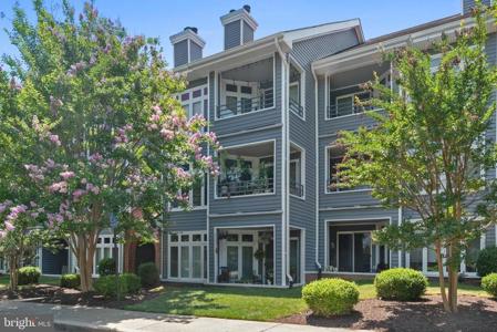 1142 LAKE HERON DRIVE