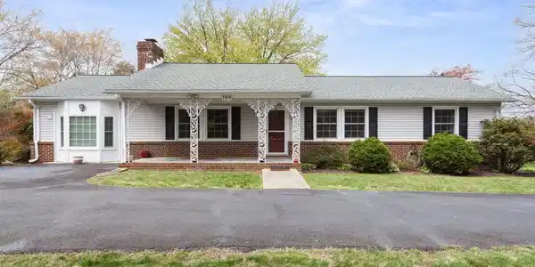 189 BLUEWATER BOULEVARD