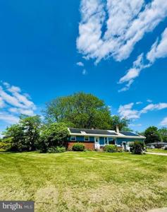 1 LAMONT ROAD