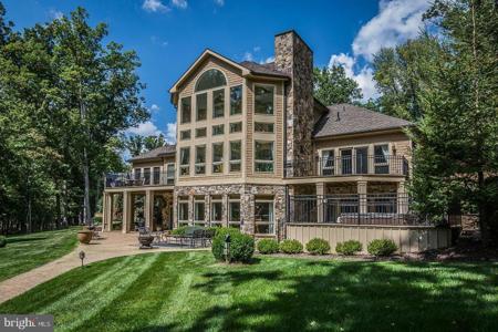 870 HOLY CROSS DRIVE