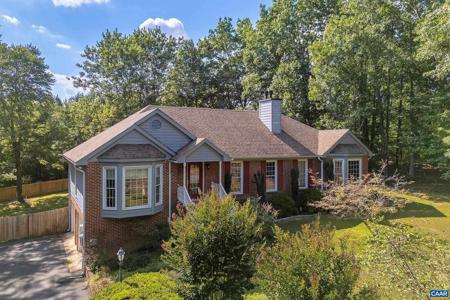 114 PEBBLE BEACH DR