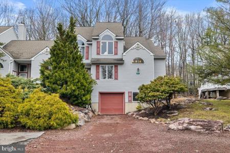 81 LAURELWOODS DRIVE