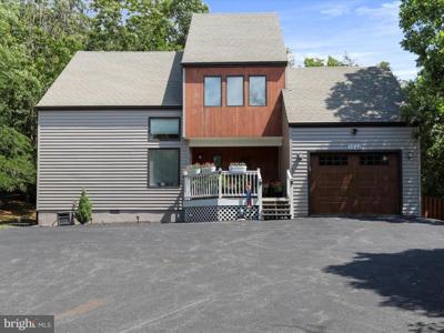 1246 LAKEVIEW DRIVE