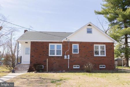 89 STEWART AVENUE