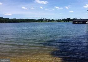 382 LAKE FOREST ROAD