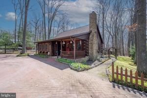 389 DEER RUN LANE