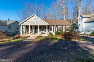 3411 LAKEVIEW PARKWAY