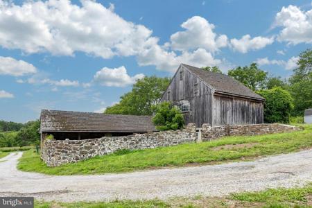 1403 TIMBER MILL RD
