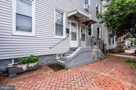661 2ND STREET
