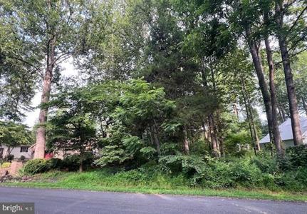 622 HARRISON CIRCLE