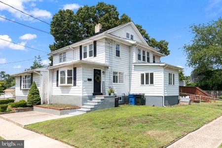 219 MONUMENT AVENUE
