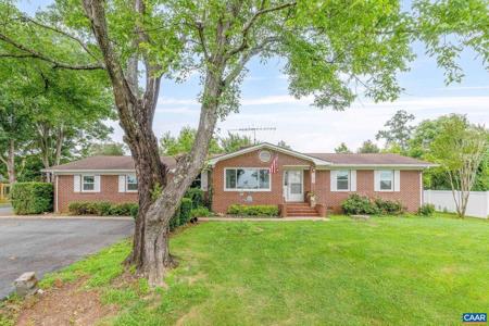 752 WESTWOOD RD