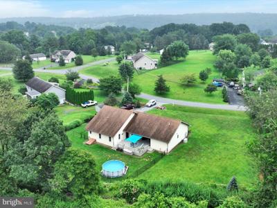 1318 RUNNING DEER DRIVE