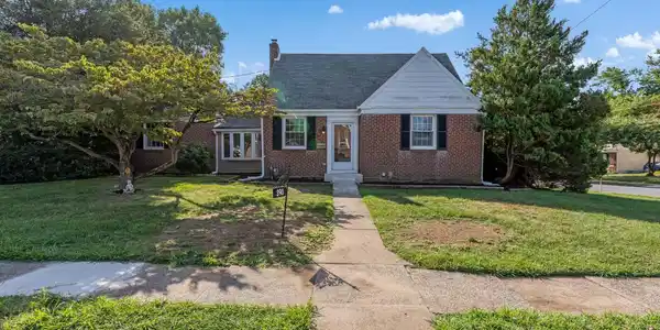 390 SHAW ROAD