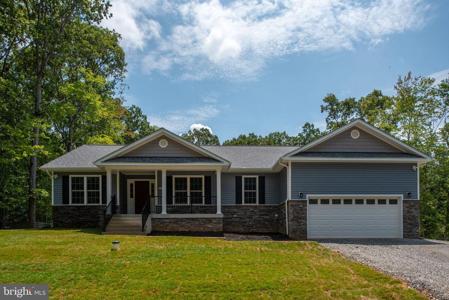5208 WYNDEMERE CIRCLE