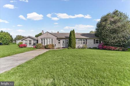317 KENT WAY