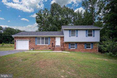 63 BISHOP COVE