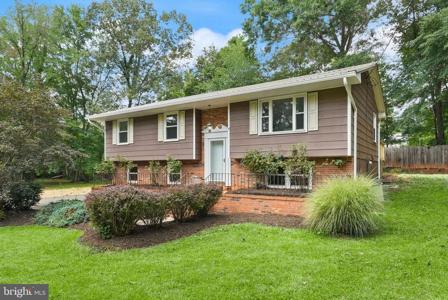 3 HICKORY LANE