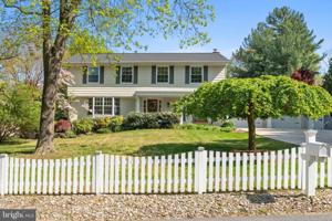 123 EAST LAKE