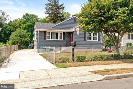 317 HEWITT AVENUE