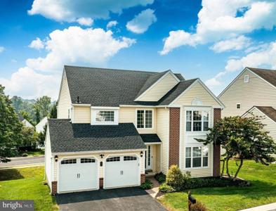 407 CARPENTERS COVE LANE