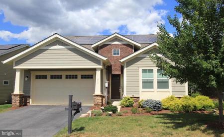 213 GREBE DRIVE