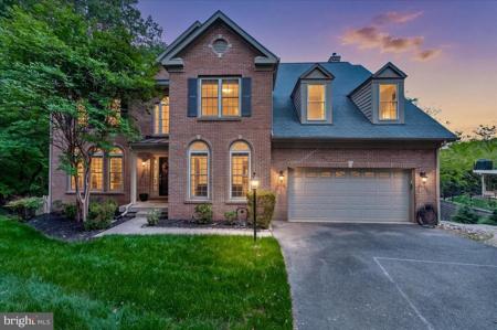 9710 WOODFIELD COURT