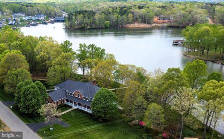 5404 BAZZANELLA DRIVE