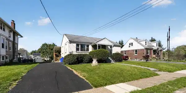 110 MCCORMICK AVENUE