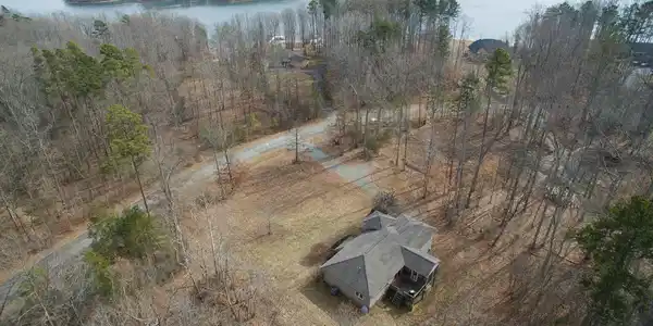 525 HEMLOCK LOOP ROAD