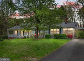 743 S LAKESHORE DRIVE