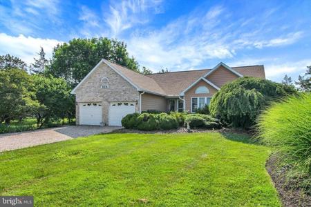 824 HANCOCK DRIVE