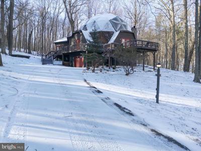 621 PARADISE HEIGHTS