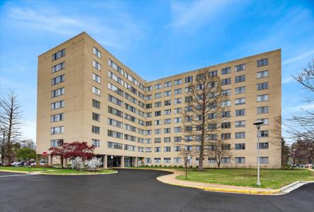 6641 WAKEFIELD DRIVE