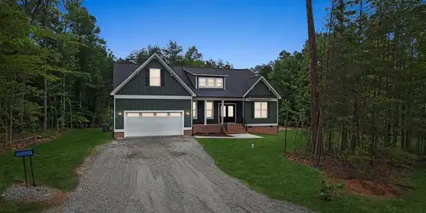 184 DICKINSON DRIVE