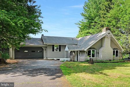 1839 CRAZY HORSE DRIVE