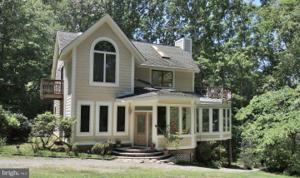 11805 DUKES DRIVE