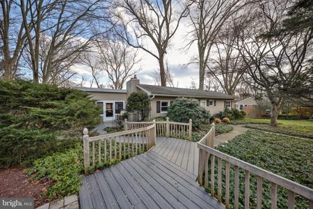 13 FERN RIDGE LANE