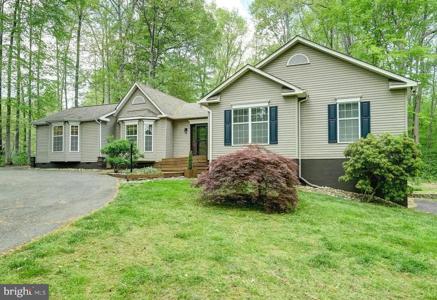 130 OAKLEIGH LANE