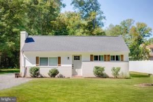 267 SHOREWOOD DRIVE