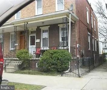 503 CHAMBERS AVENUE