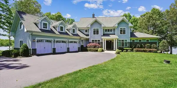128 OLIVE BRANCH COURT