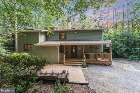 562 LAKE CAROLINE DRIVE