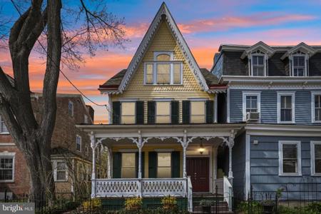 203 BROAD STREET