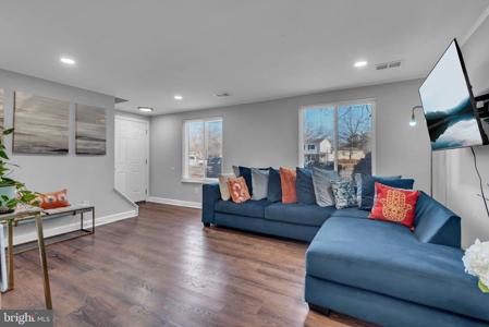 4207 QUIGLEY COURT