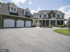11 WOOLFOLK DRIVE